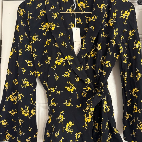 GANNI Black and Yellow Floral Women's top and Skirt set - Picture 3 of 6